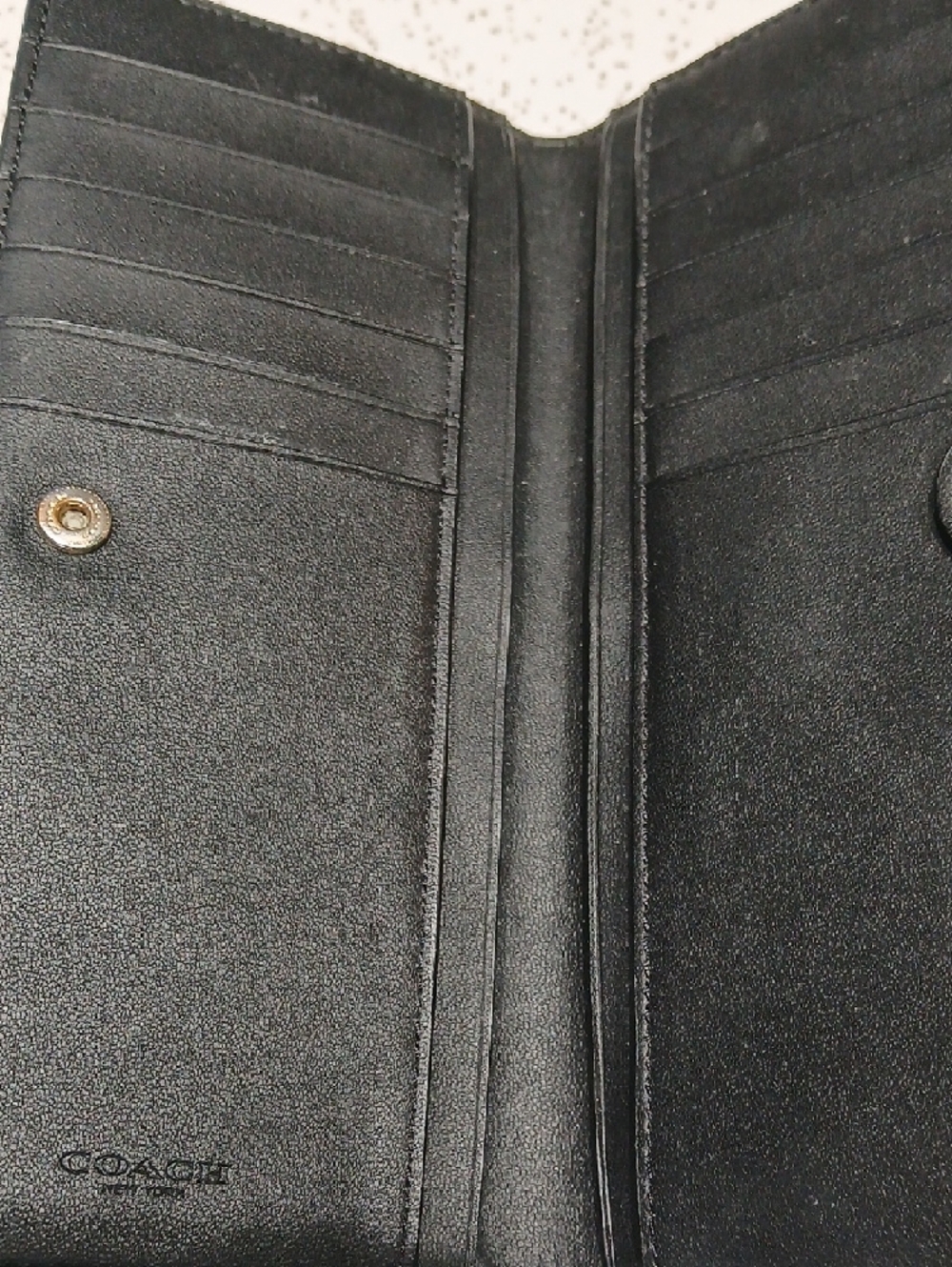 Coach Dark Brown Signature Wallet - Picture 8 of 10